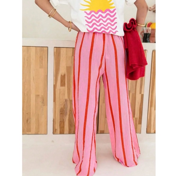 Pink Wide Trousers with Red Stripes Elastic Waist Flowy and Light - Picture 5 of 17